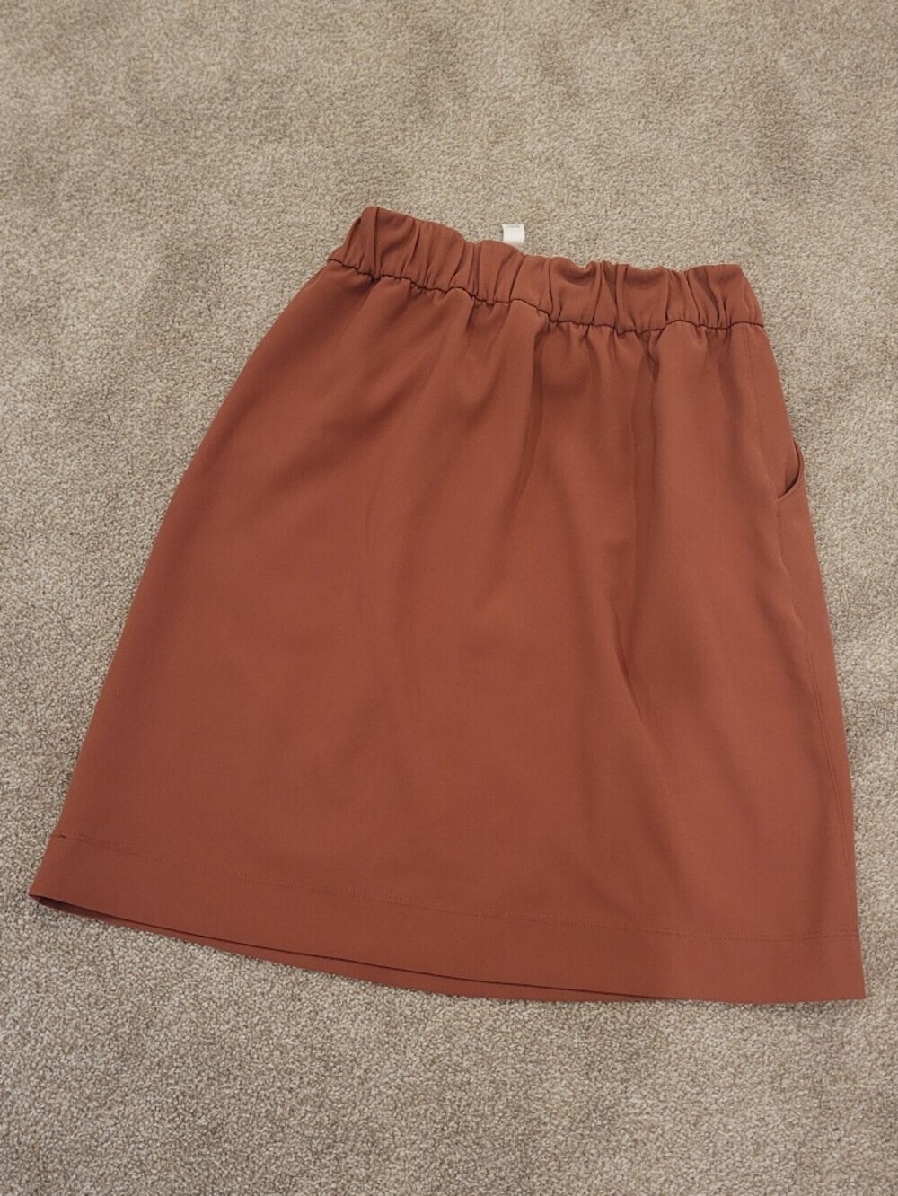 Lululemon Womens Tie-Waist Pencil Skirt in Rust Color Size 6 - Picture 6 of 6